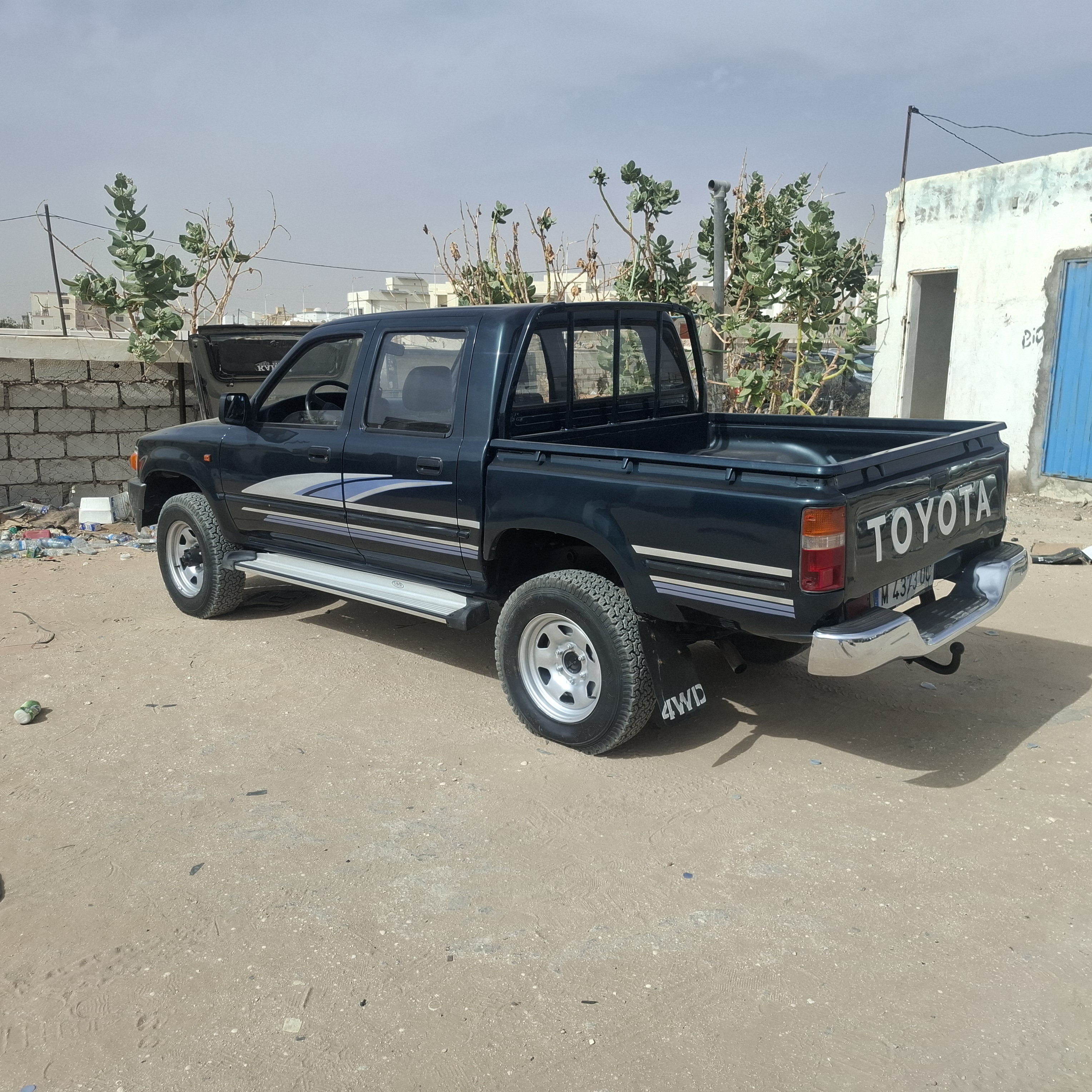 دار عزيز