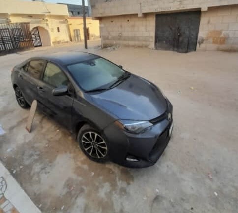 Corolla LE 2018