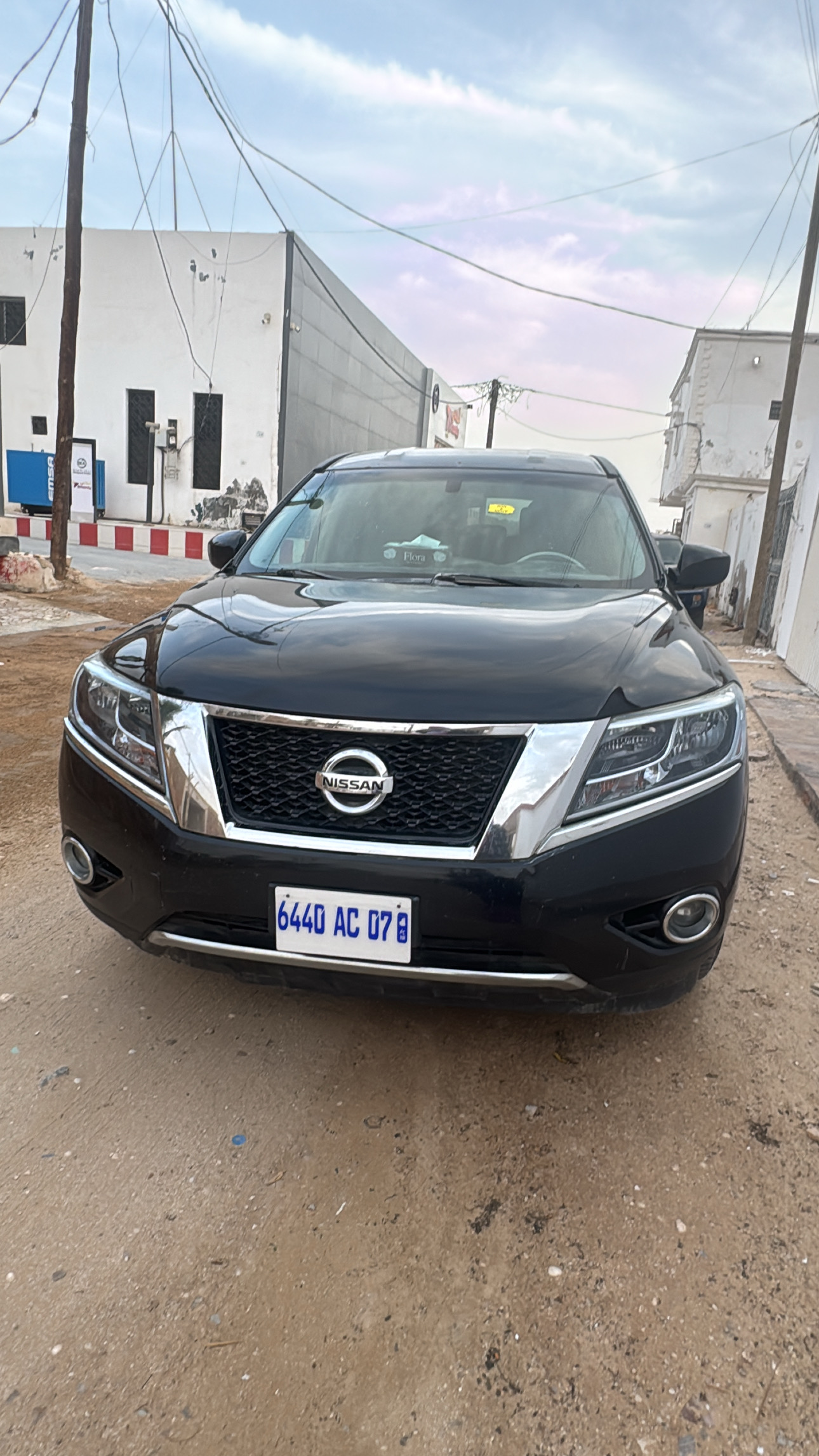 Nissan 4x4 مرتفعة