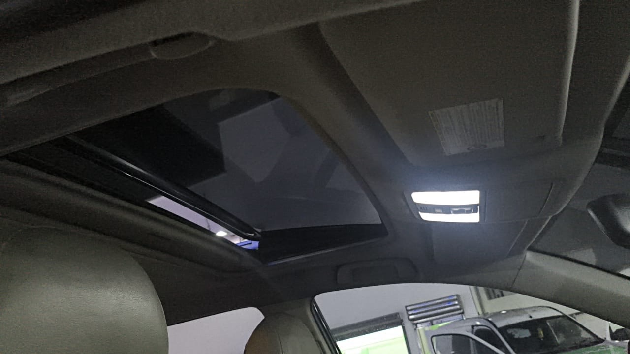 Rav4 2009 full options
