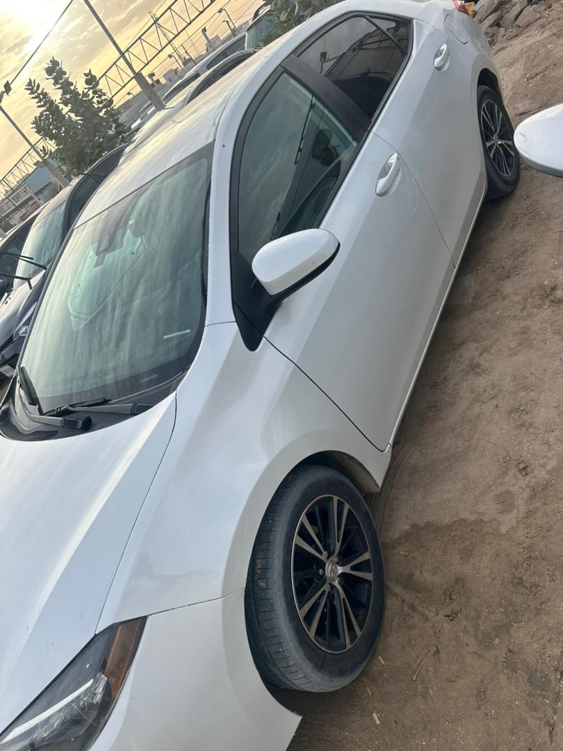 Corolla 2017