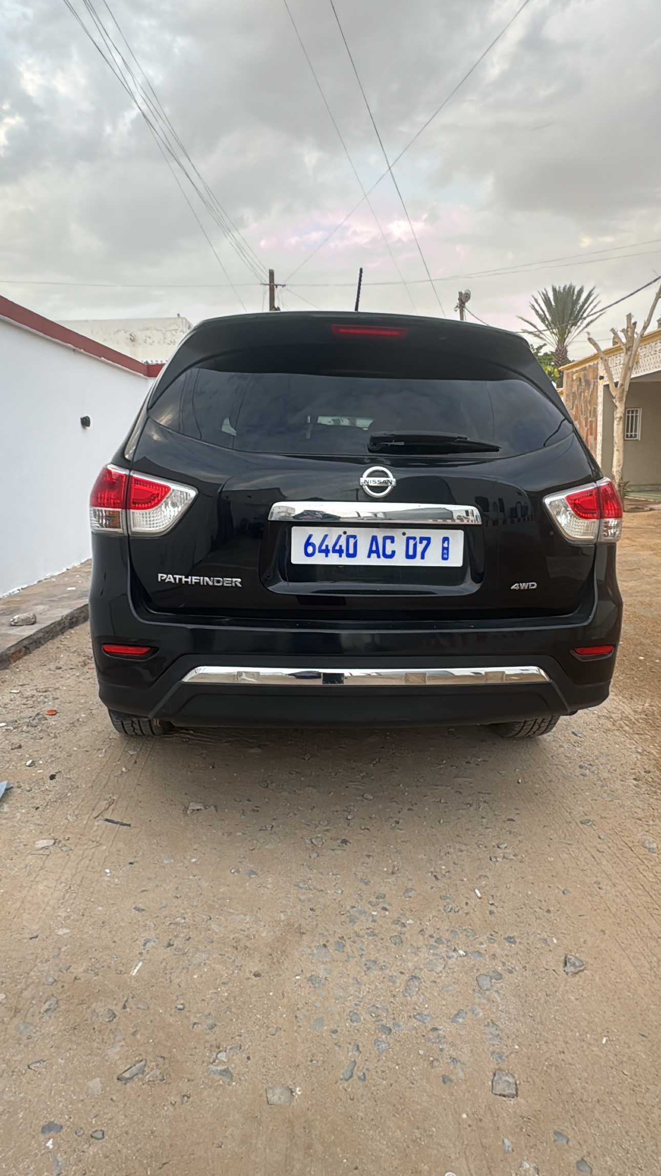 Nissan 4x4 مرتفعة