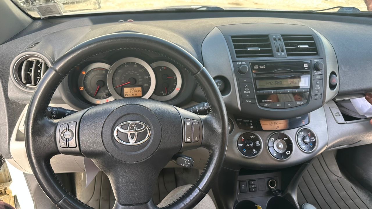 RV4 2011 مافت اورقمت فول