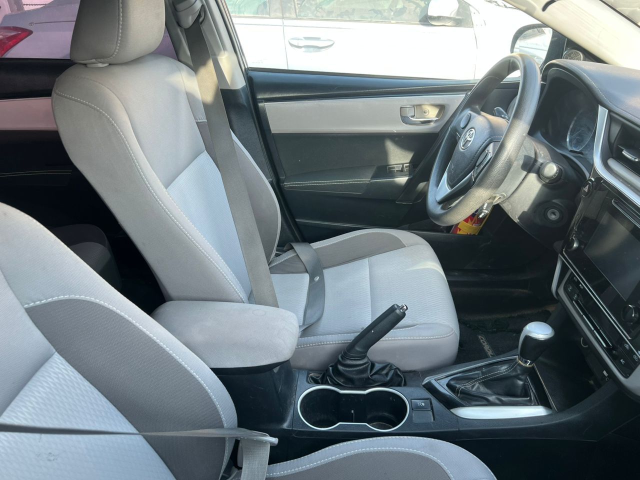Toyota Corolla LE 2017 – Climatisée – Très bon état – 320 000 MRU