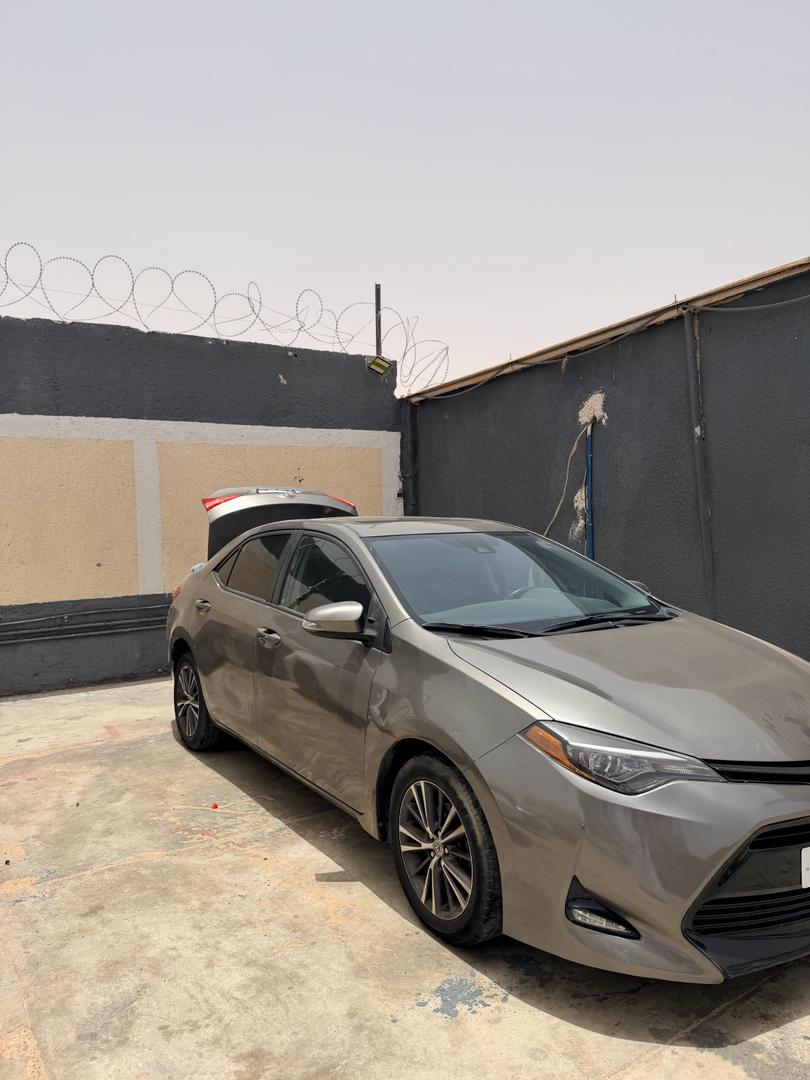 Toyota Corolla LE 2017 excellent
