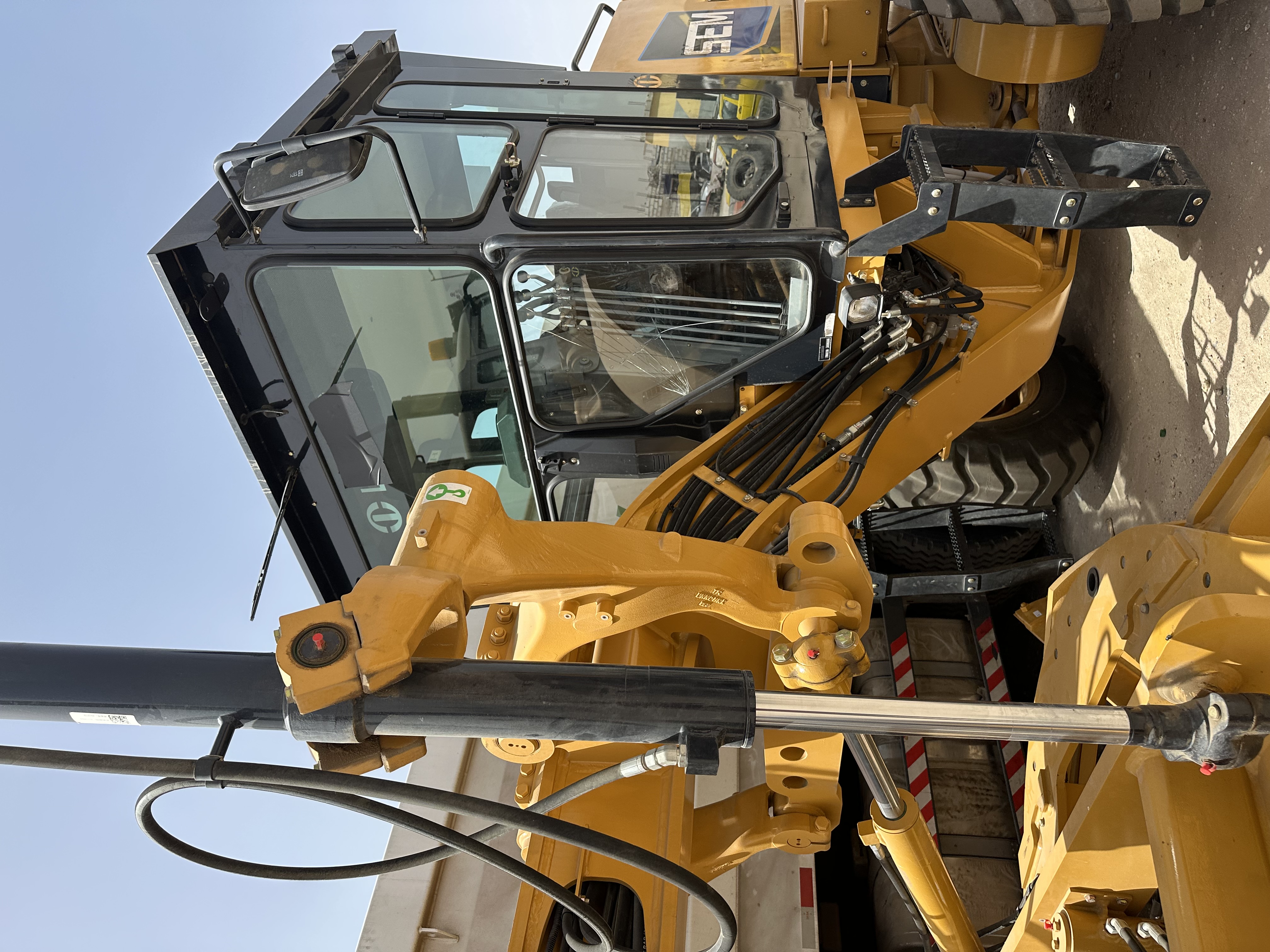 Niveleuse grader 920F