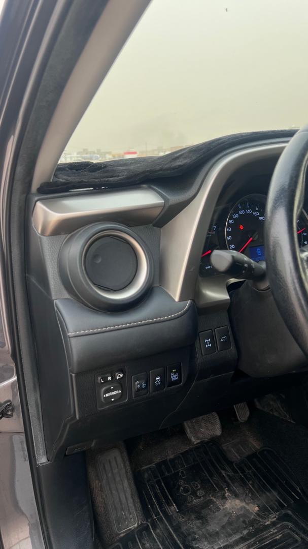 Toyota RAV4 2015, 4*4 Gazoil Automatic ما فاتت اورقمت