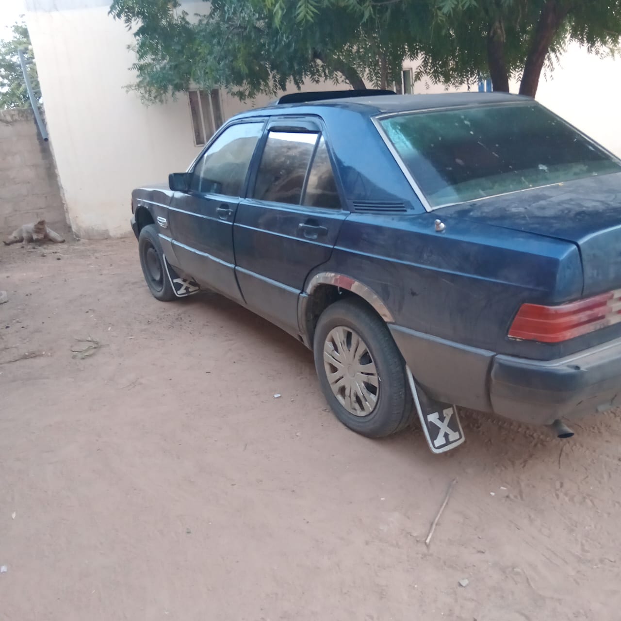 Mercedes 190
