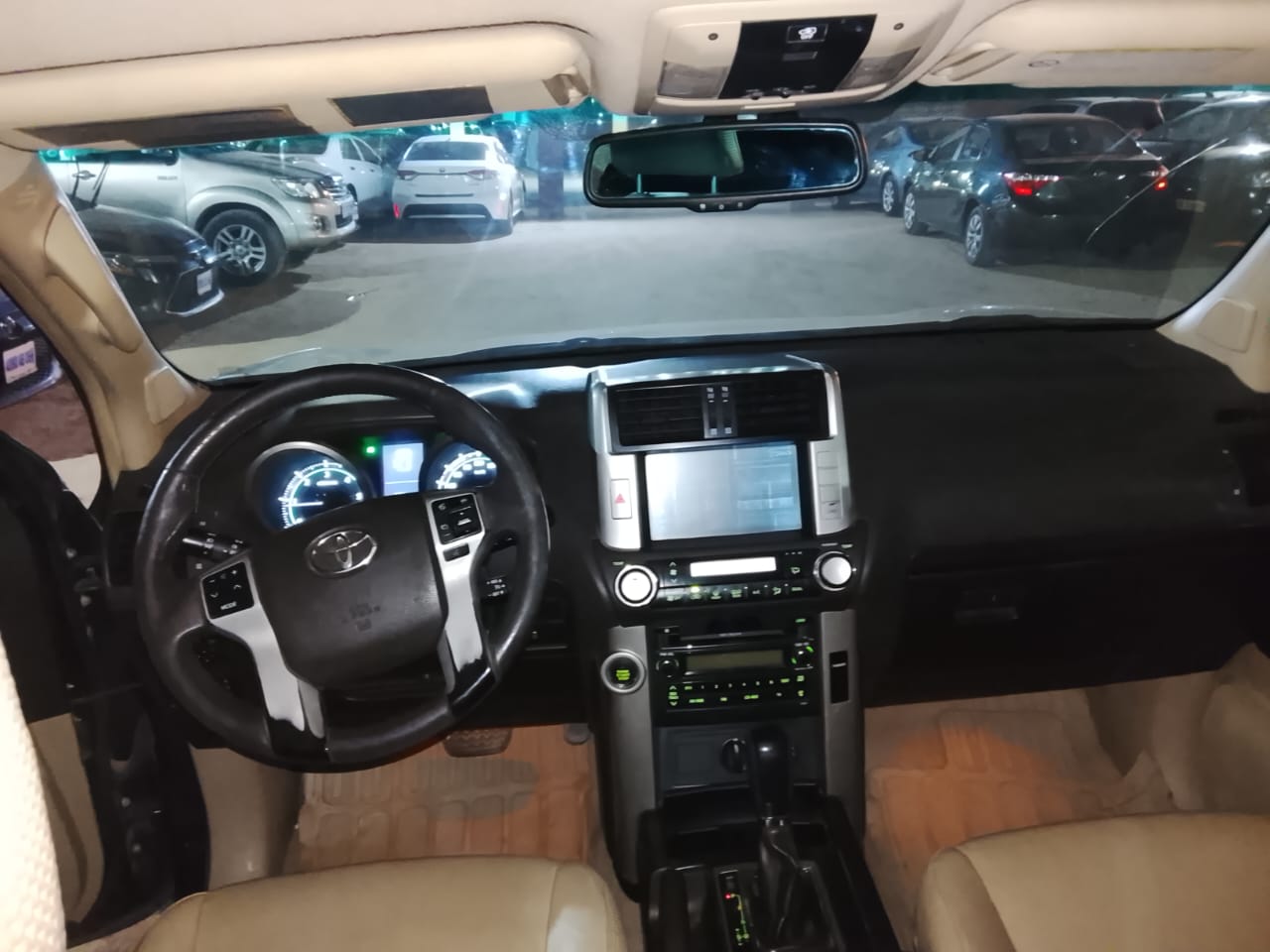 تويوتا ابرادو 2012 الحالة ممتازة