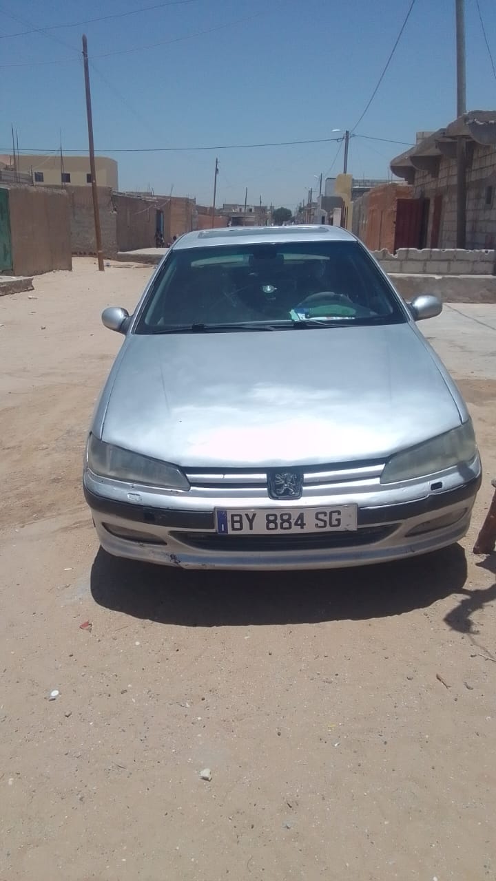 Peugeot 406