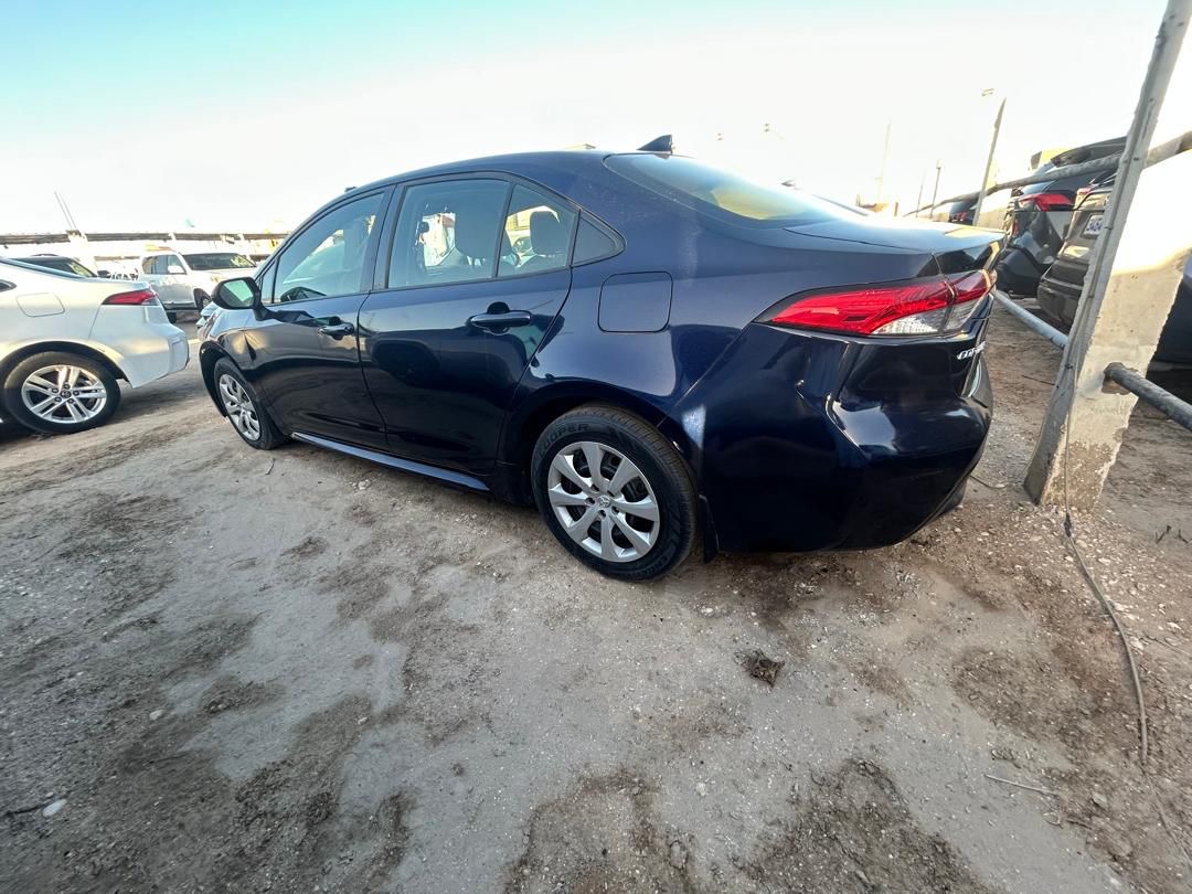Le Corolla 2021 مافات اورقمت شوكه شوي ال لكدامي وتنفتح شوي عن ذاك سعر