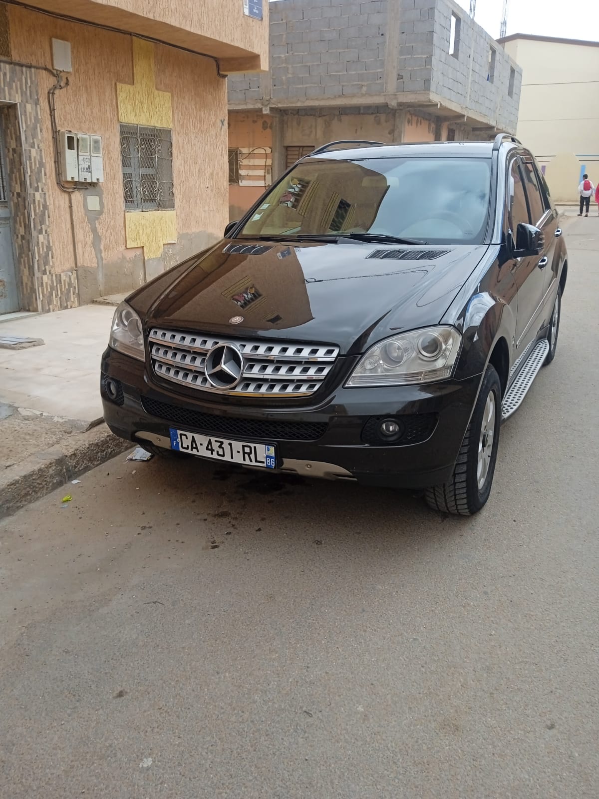 Mercedes-Benz ML 320CDI tout options 