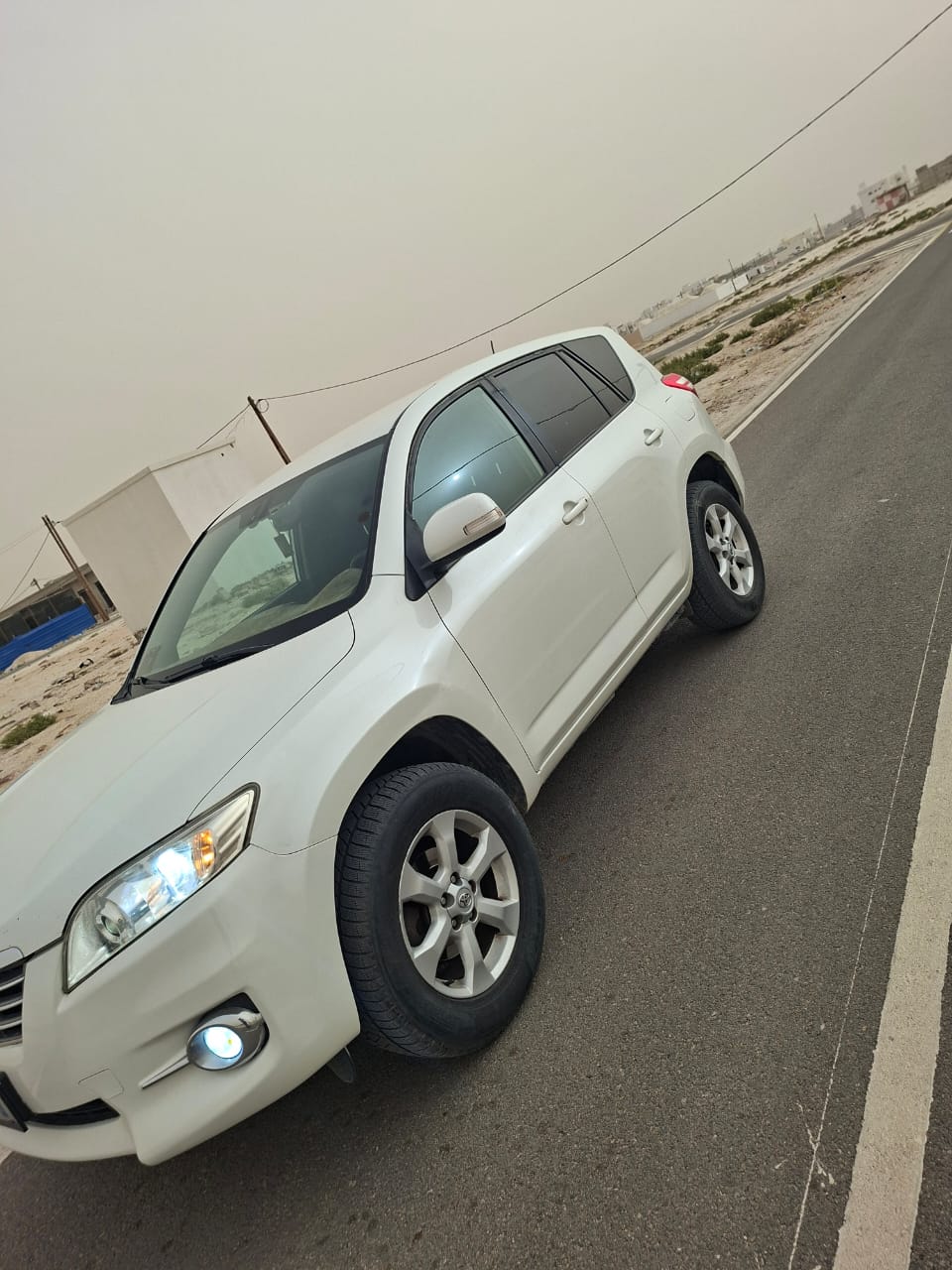 تويوتا راف 4موديل 2012