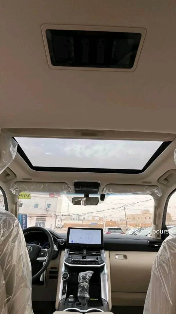 V6 من نوع VXR  2024