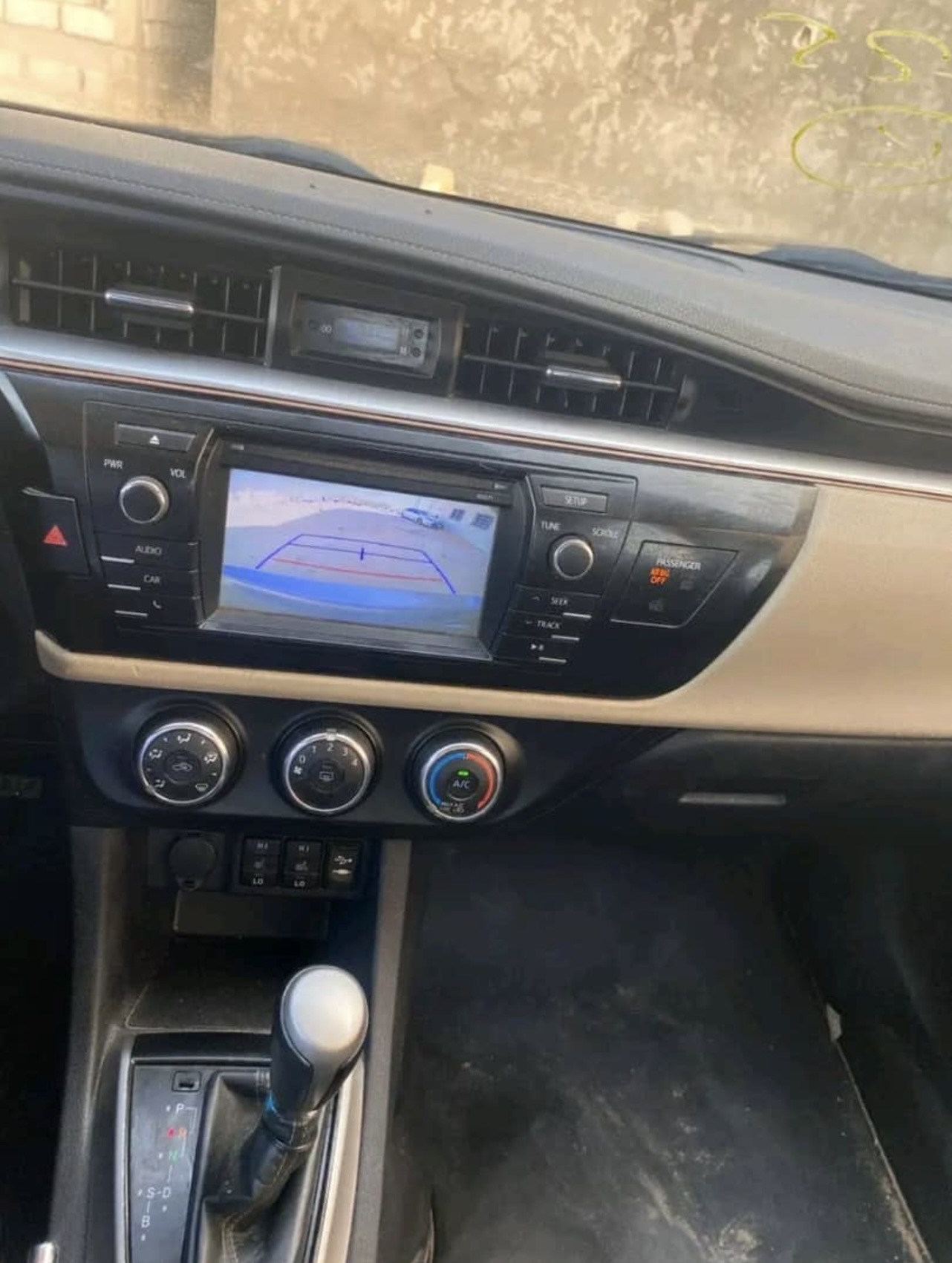 Corolla 2015 ما فات اورقمت