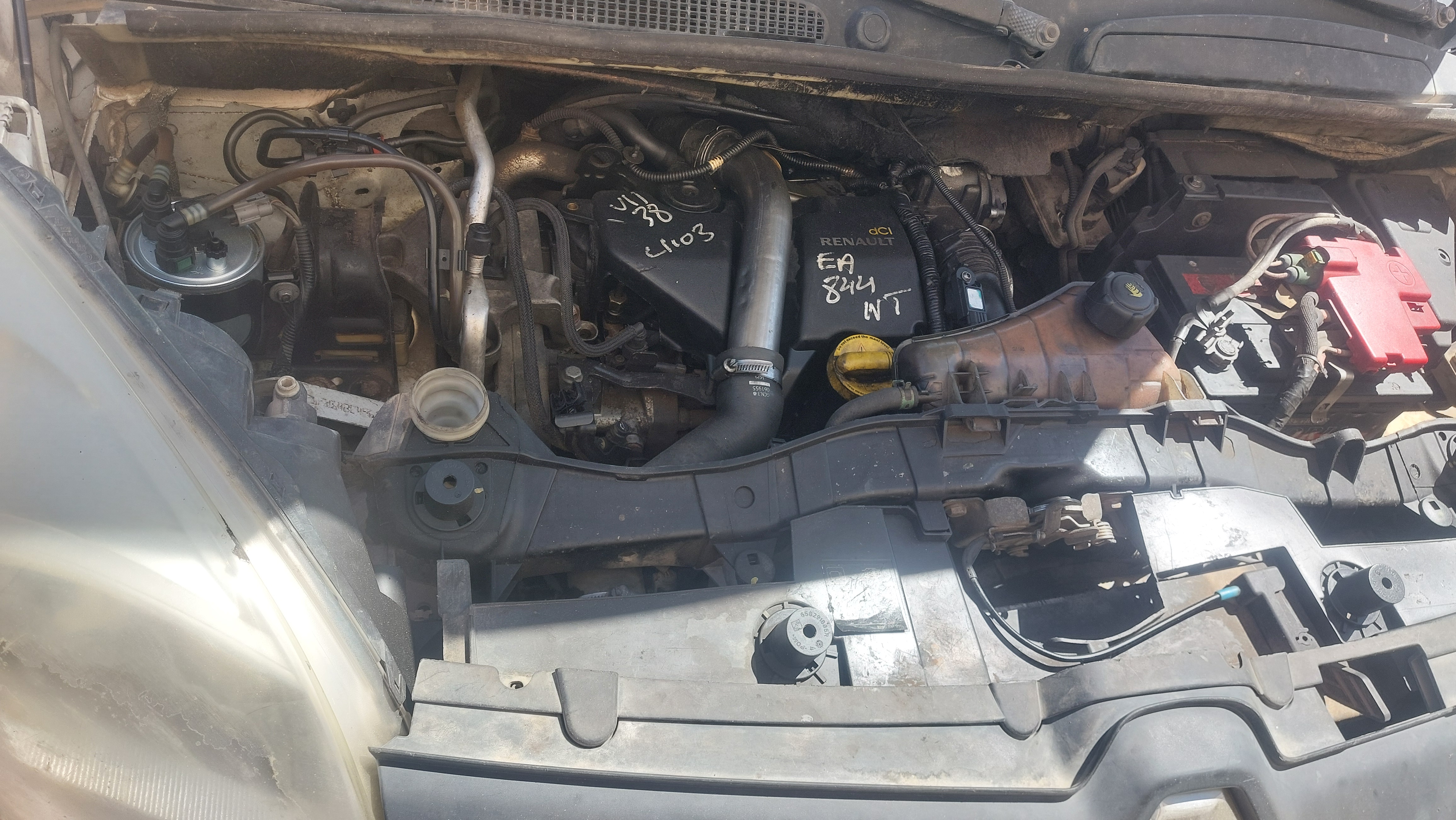 رينو كانجو 2015