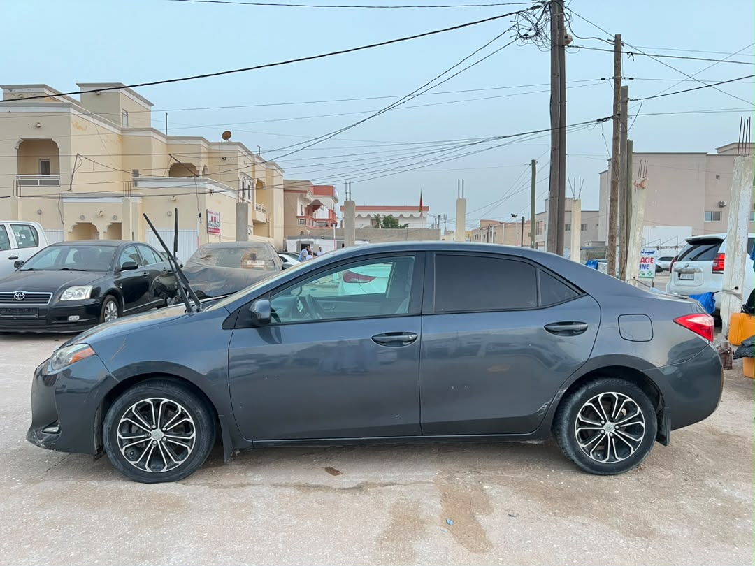 Toyota Corolla LE 2017 – Climatisée – Très bon état