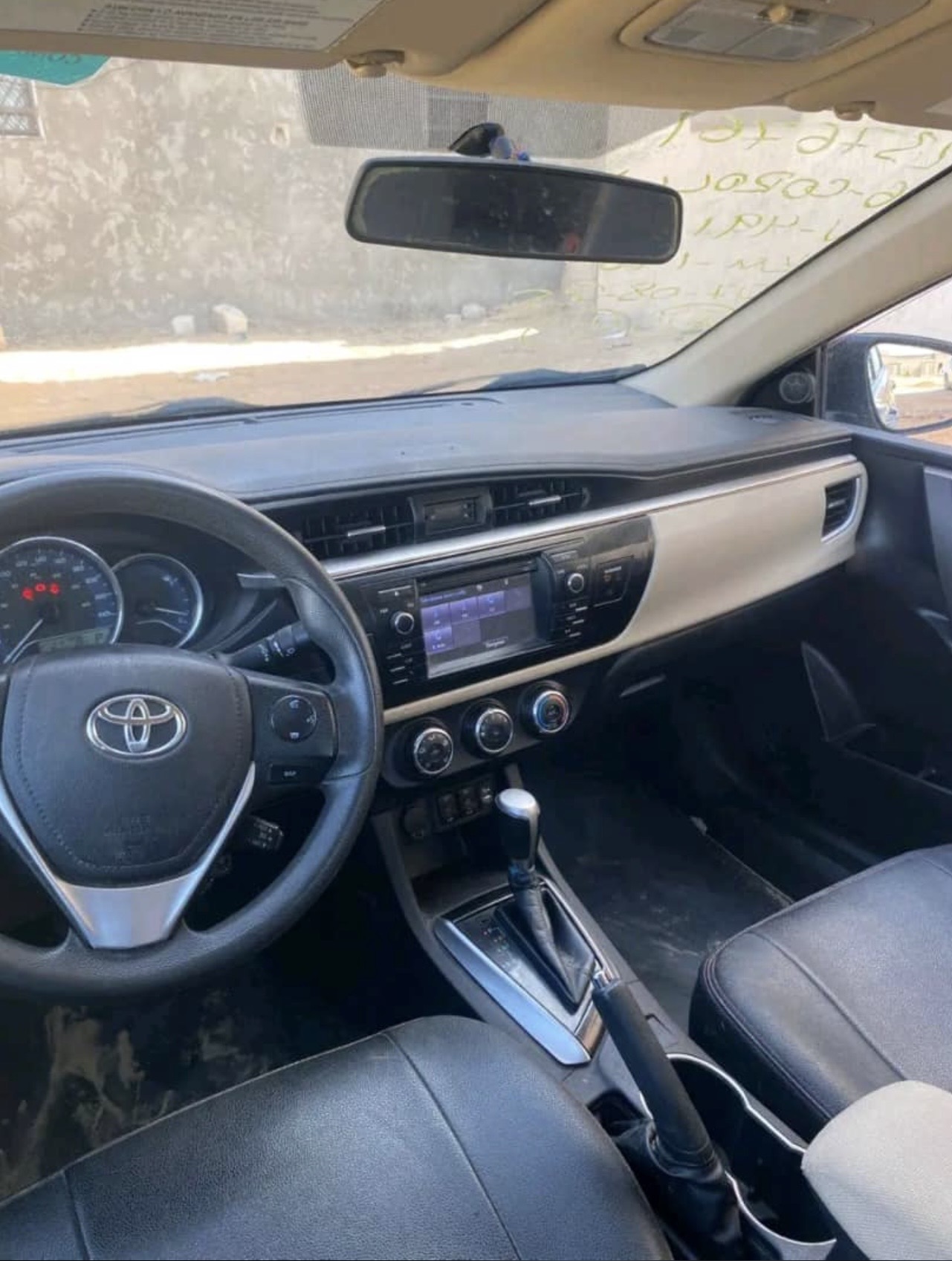 Corolla 2015 ما فات اورقمت