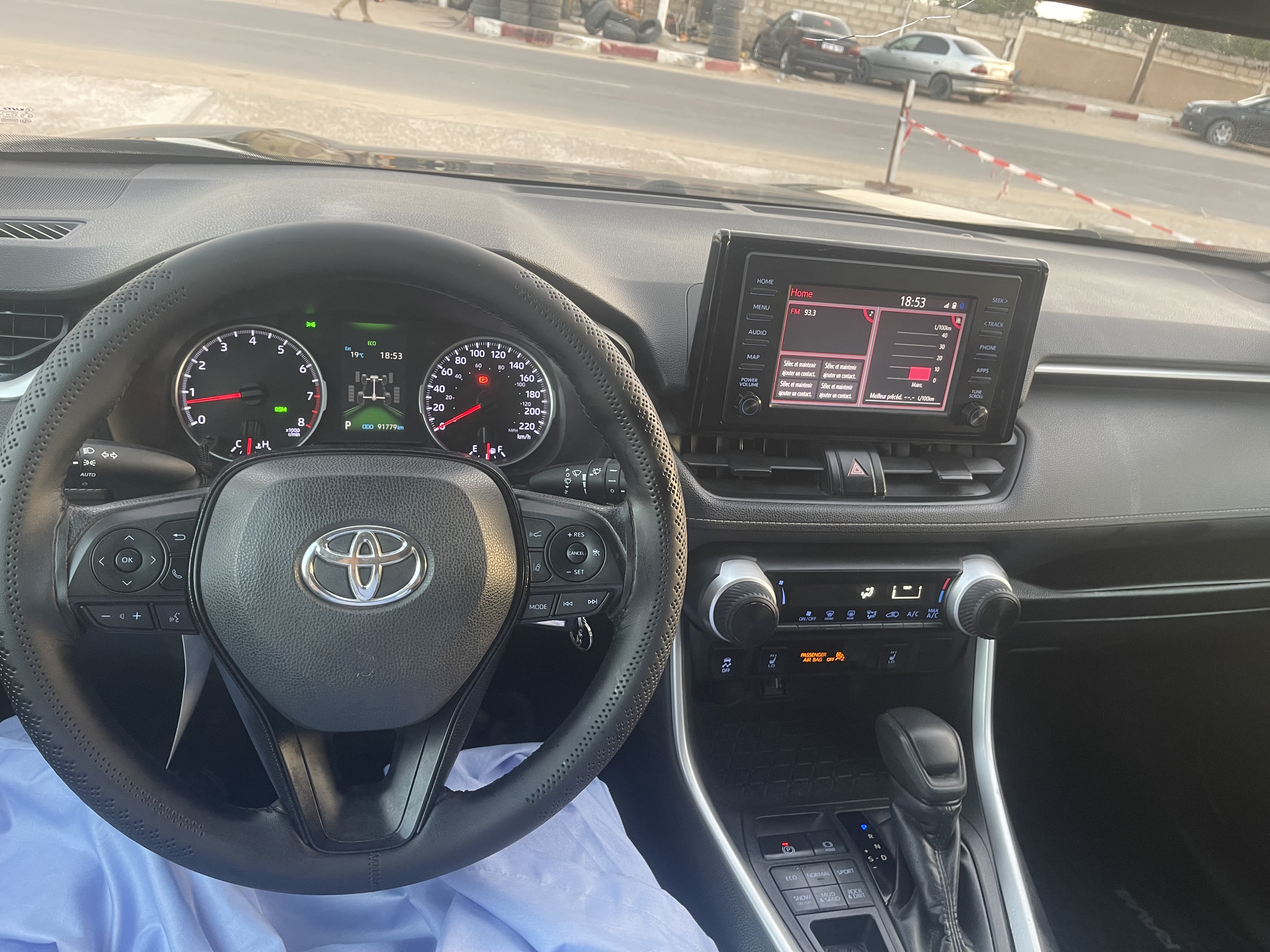 RAV4 LE 2020 4*4