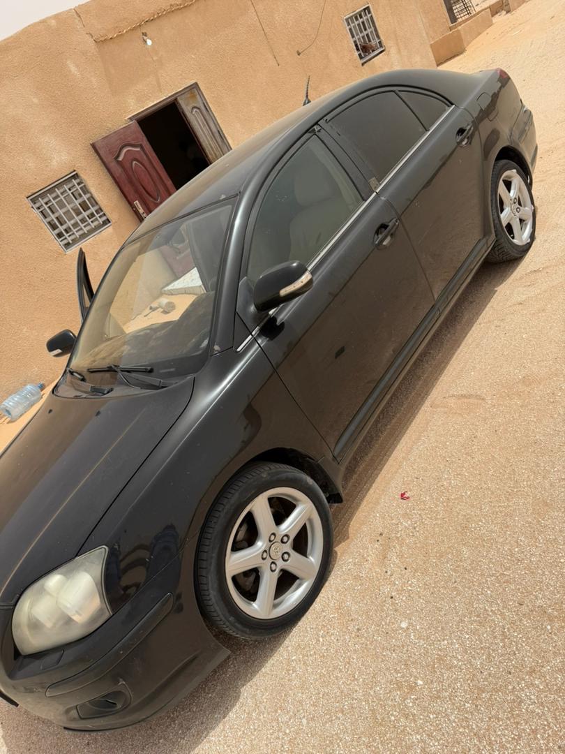 Avensis 2008 6 vietess