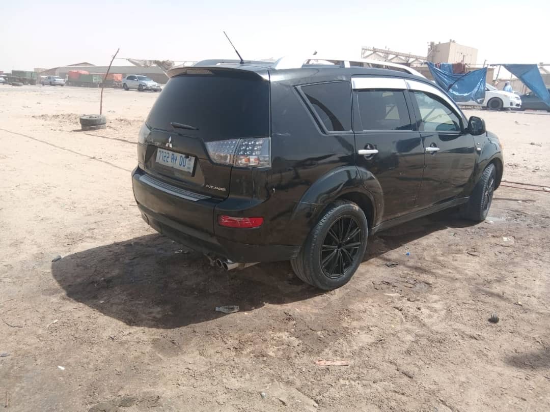Mitsubishi Outlander 2013