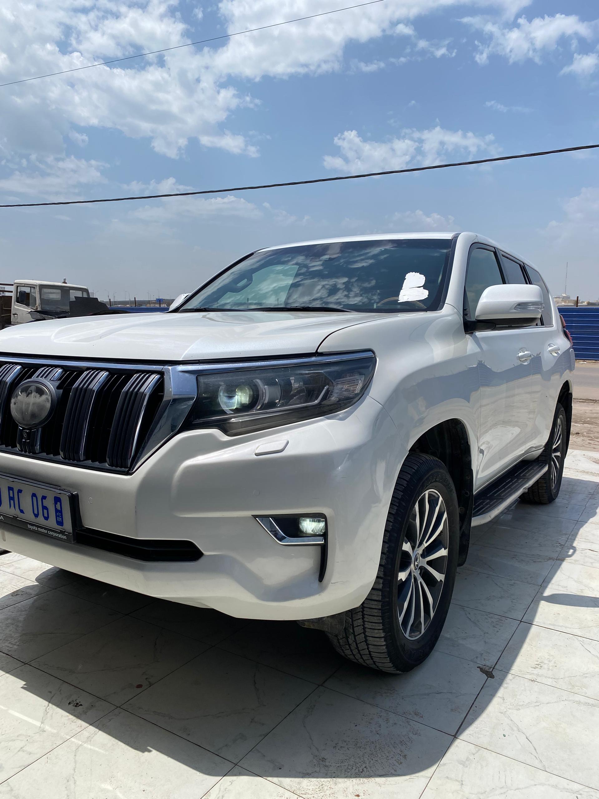 تويوتا ابرادو Tx2020