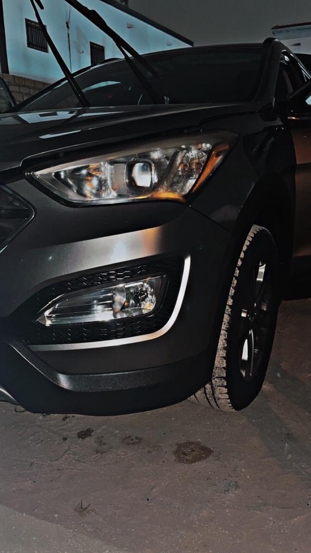 Hyundai سانتفي