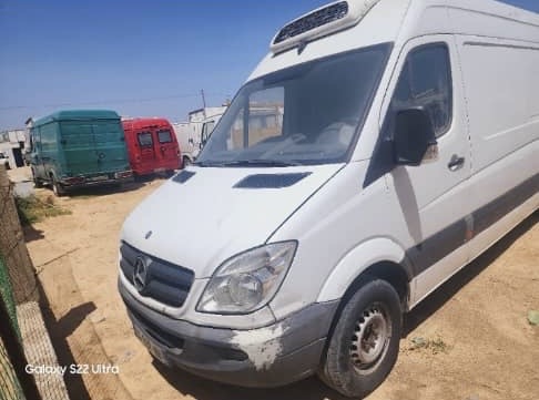 مرسيدس فريجو ترقيم جديد فقط 6 شهور