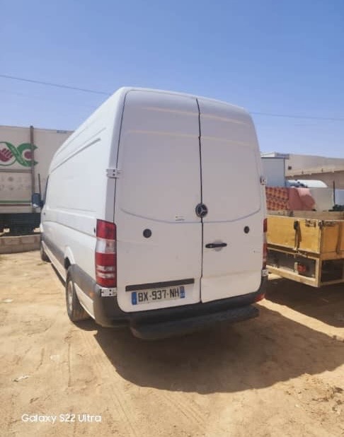 مرسيدس فريجو ترقيم جديد فقط 6 شهور