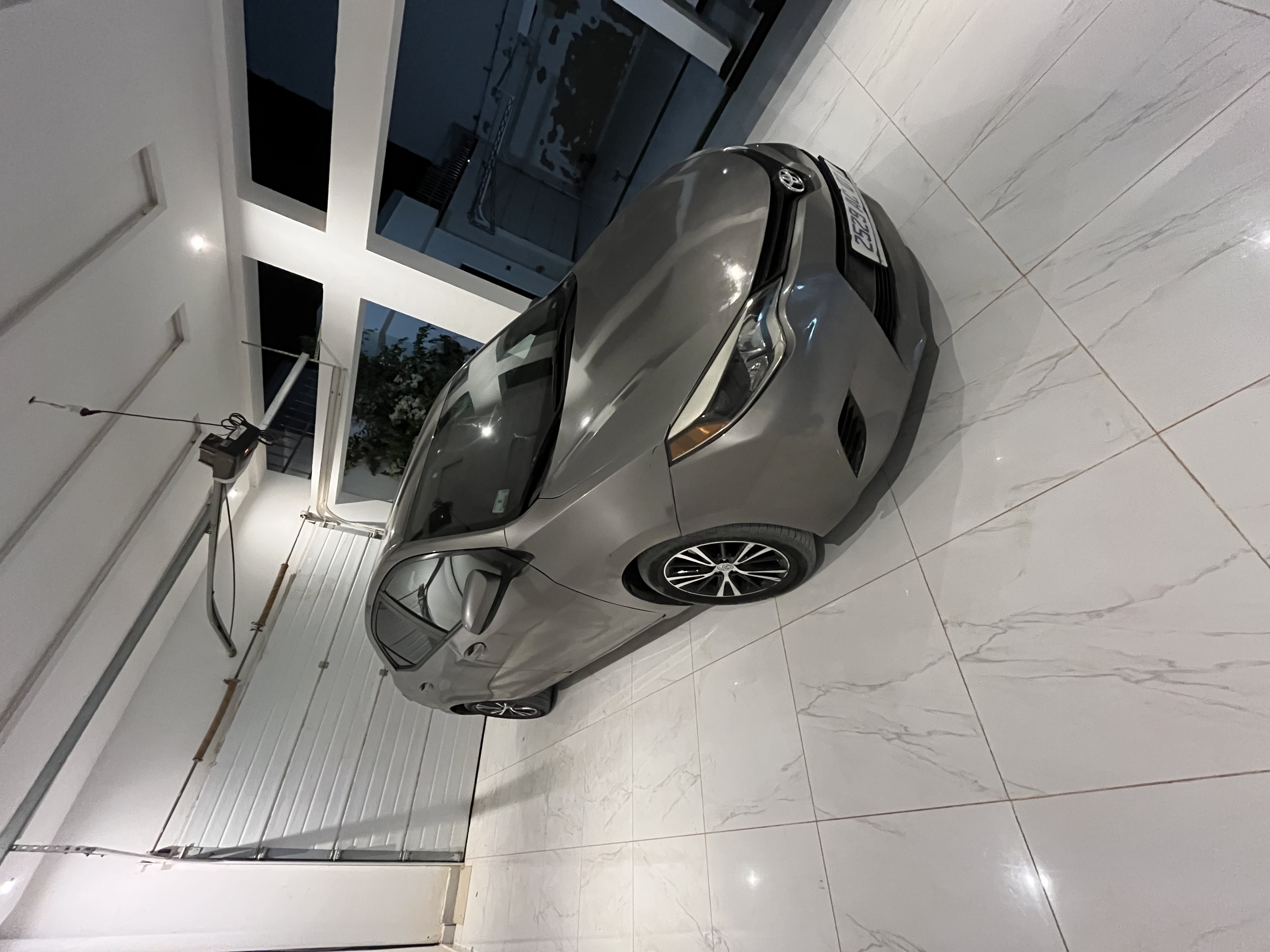 Toyota LE 2016 , AC07 , واتساب 32855317