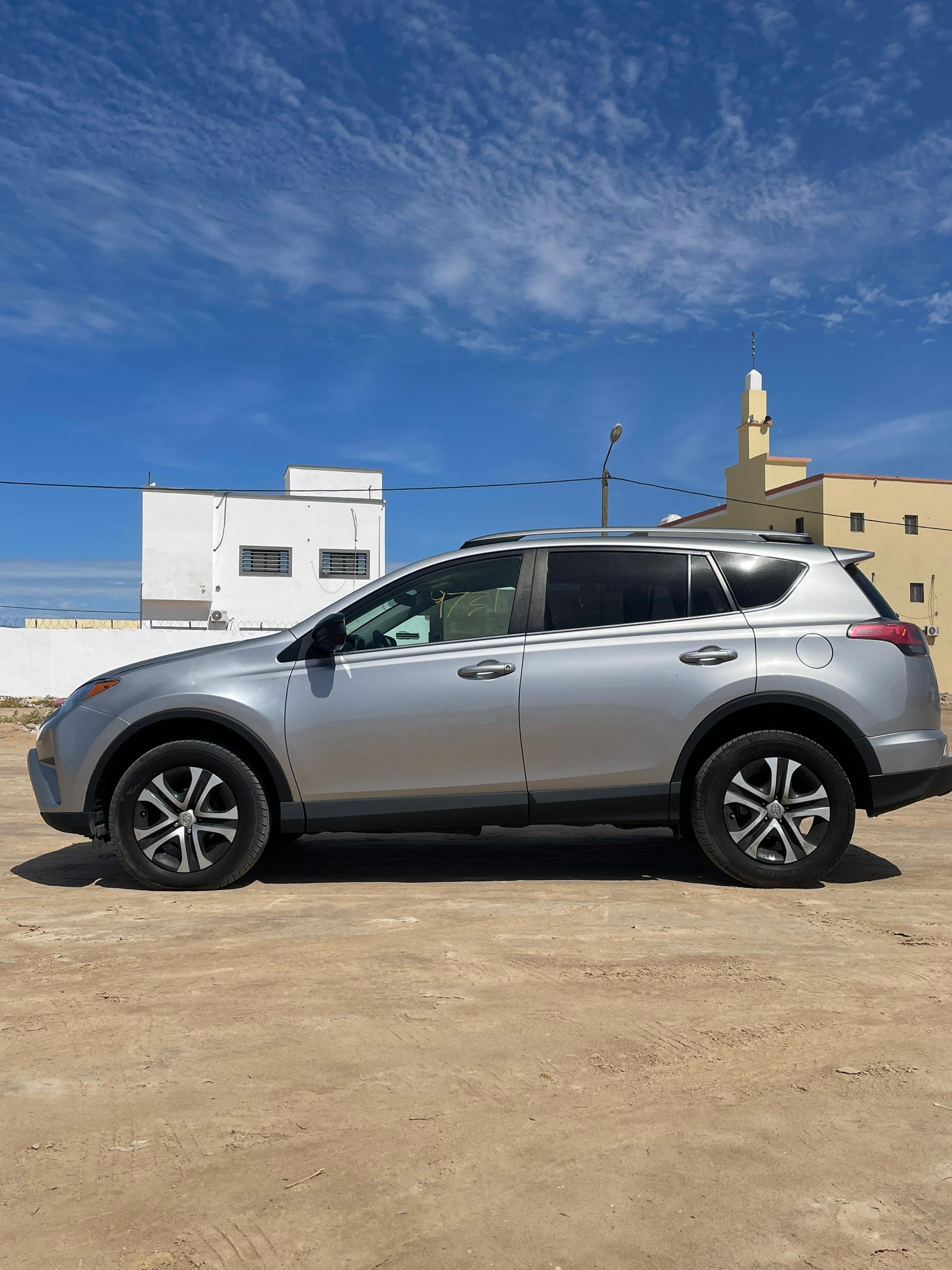 تويوتا راف 4موديل 2018