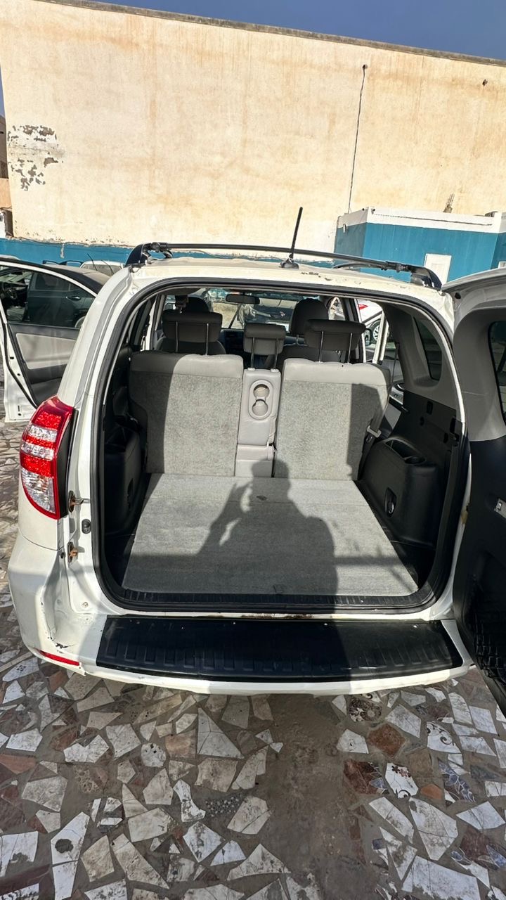 RV4 2011 مافت اورقمت فول