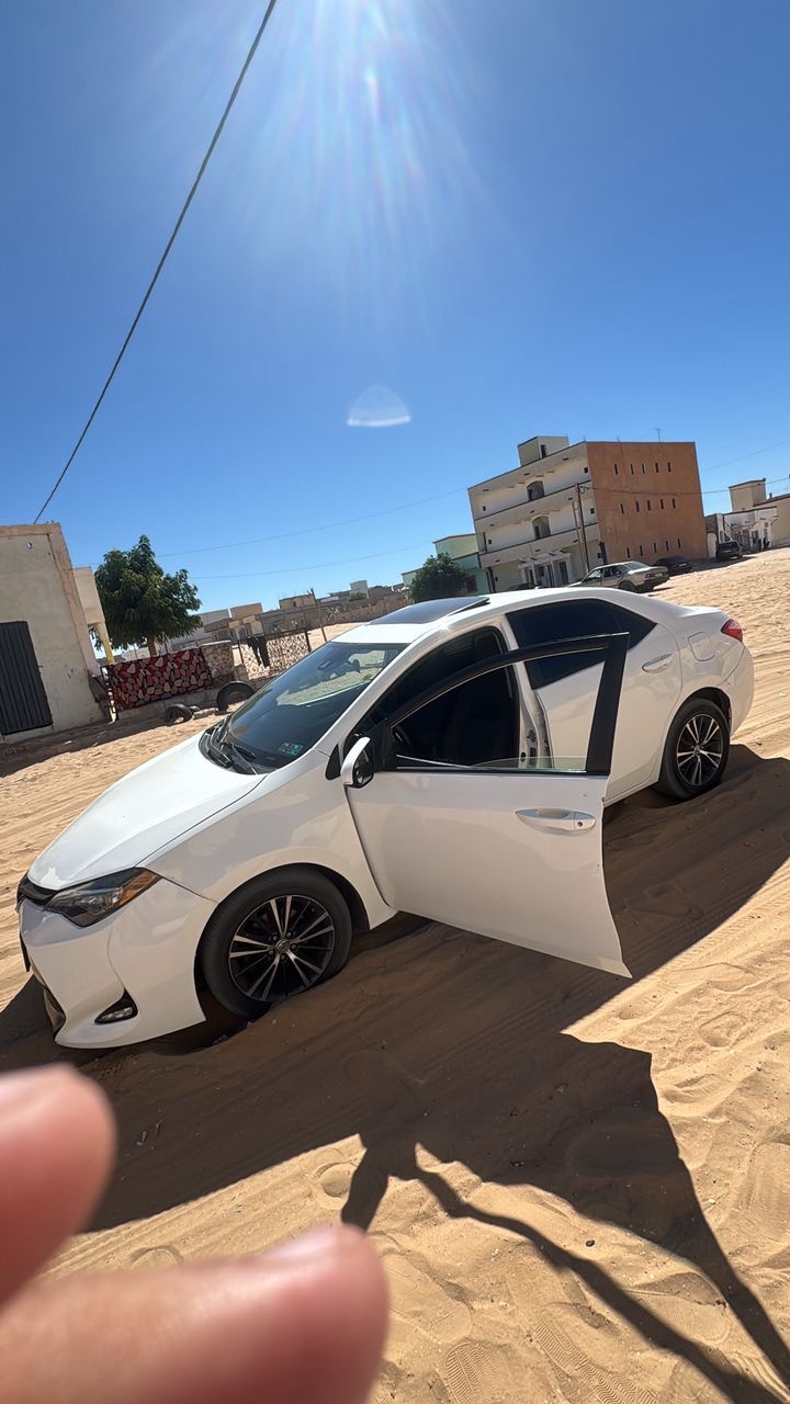 2017 m3ndh ey mouchkil