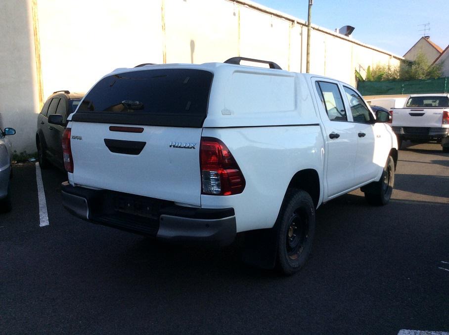 toyota hilux 2019