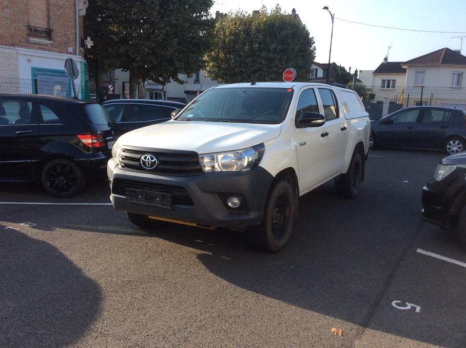 toyota hilux 2019
