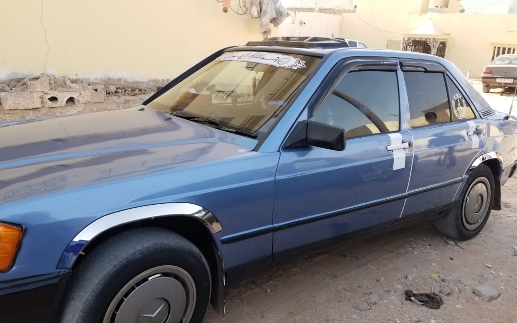 Mercedes 190