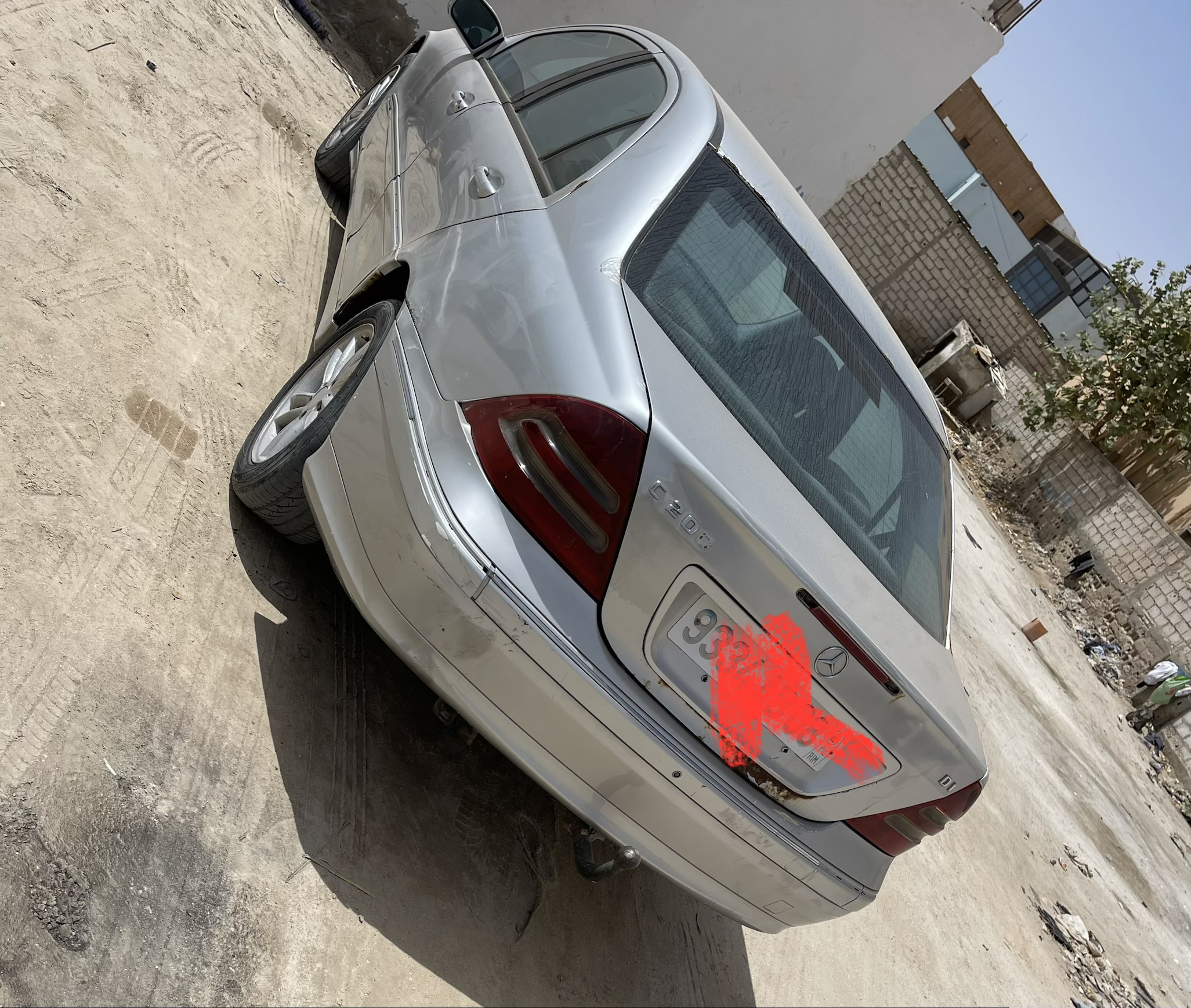 عرض سيارة للبيع