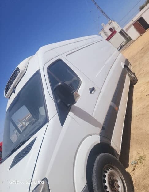 مرسيدس فريجو ترقيم جديد فقط 6 شهور