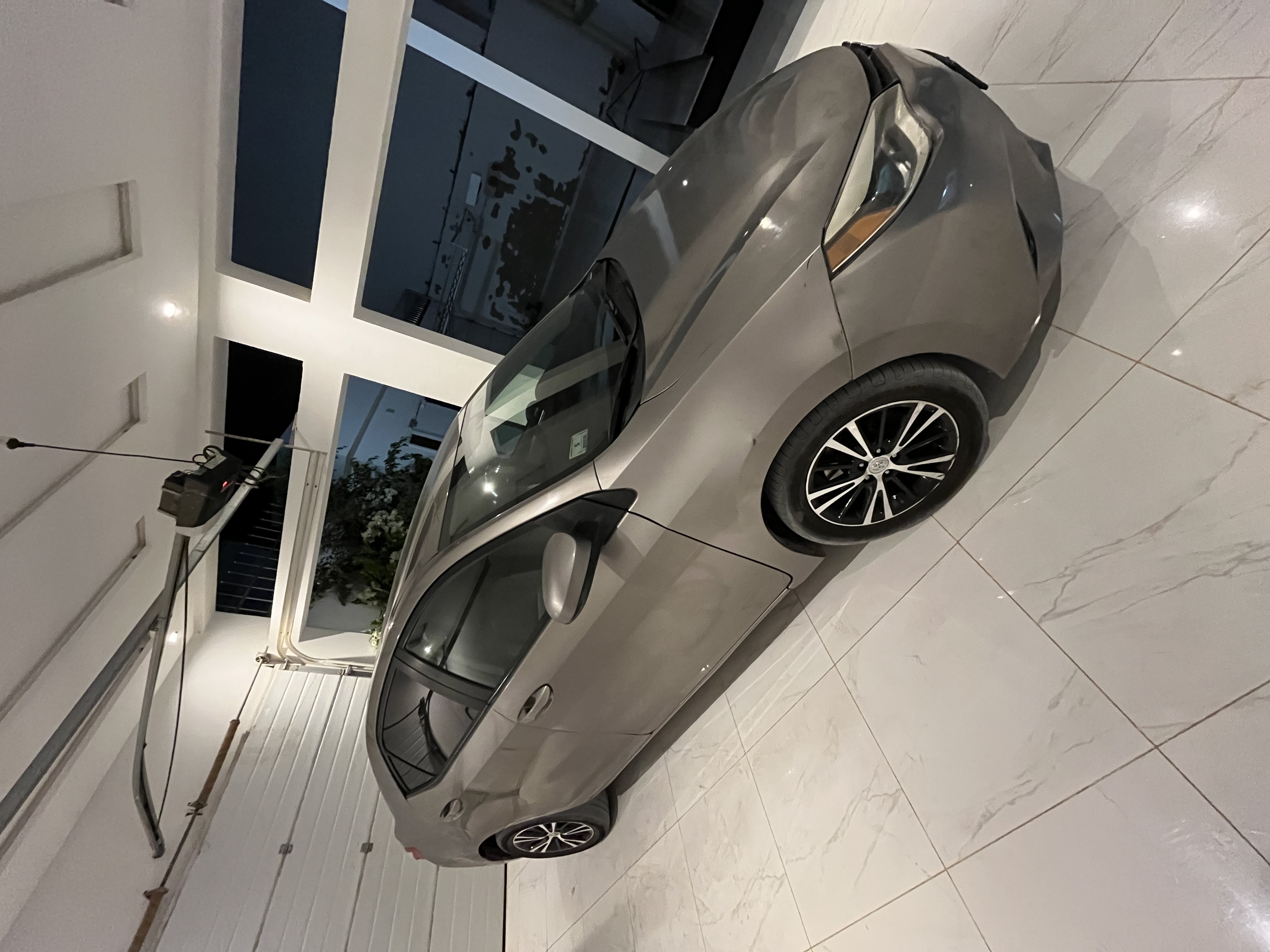 Toyota LE 2016 , AC07 , واتساب 32855317