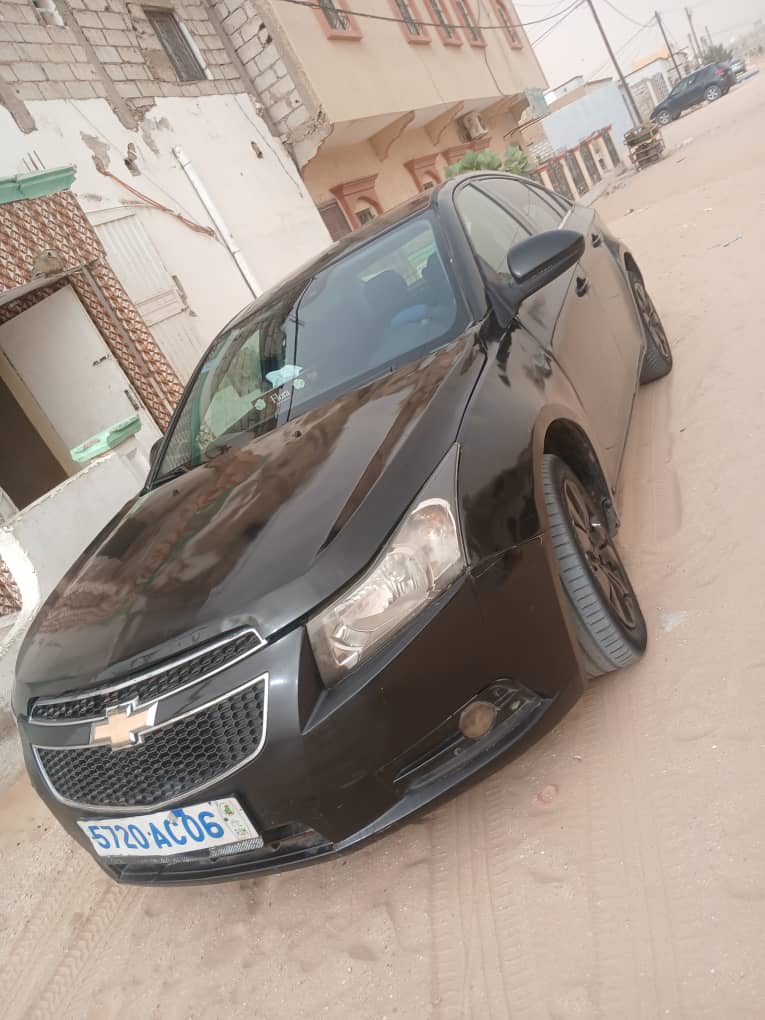 Chevrolet Cruz 