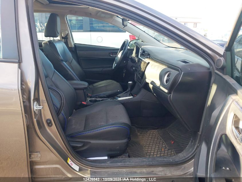 Corolla SE 2018 full options  et jente sport  toit ouvrant  Kilométrage = 62015  Prix :4600