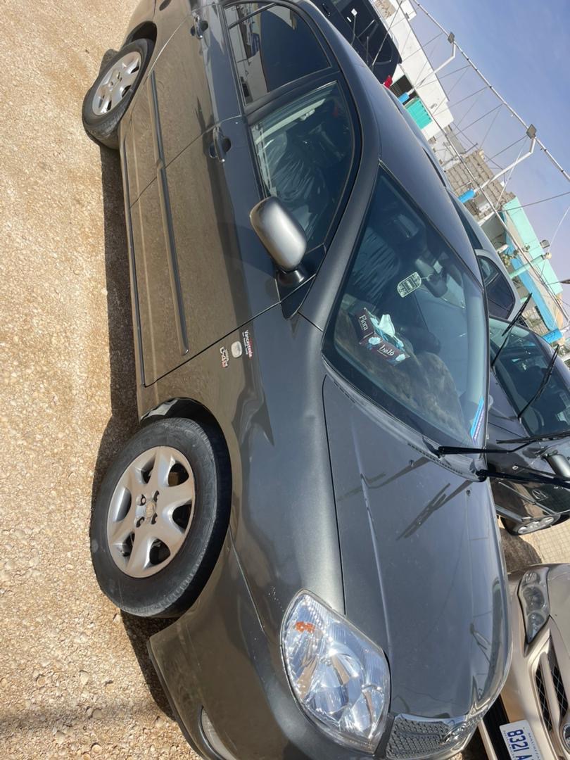 كورولا تويوتا مكينة كبيرة