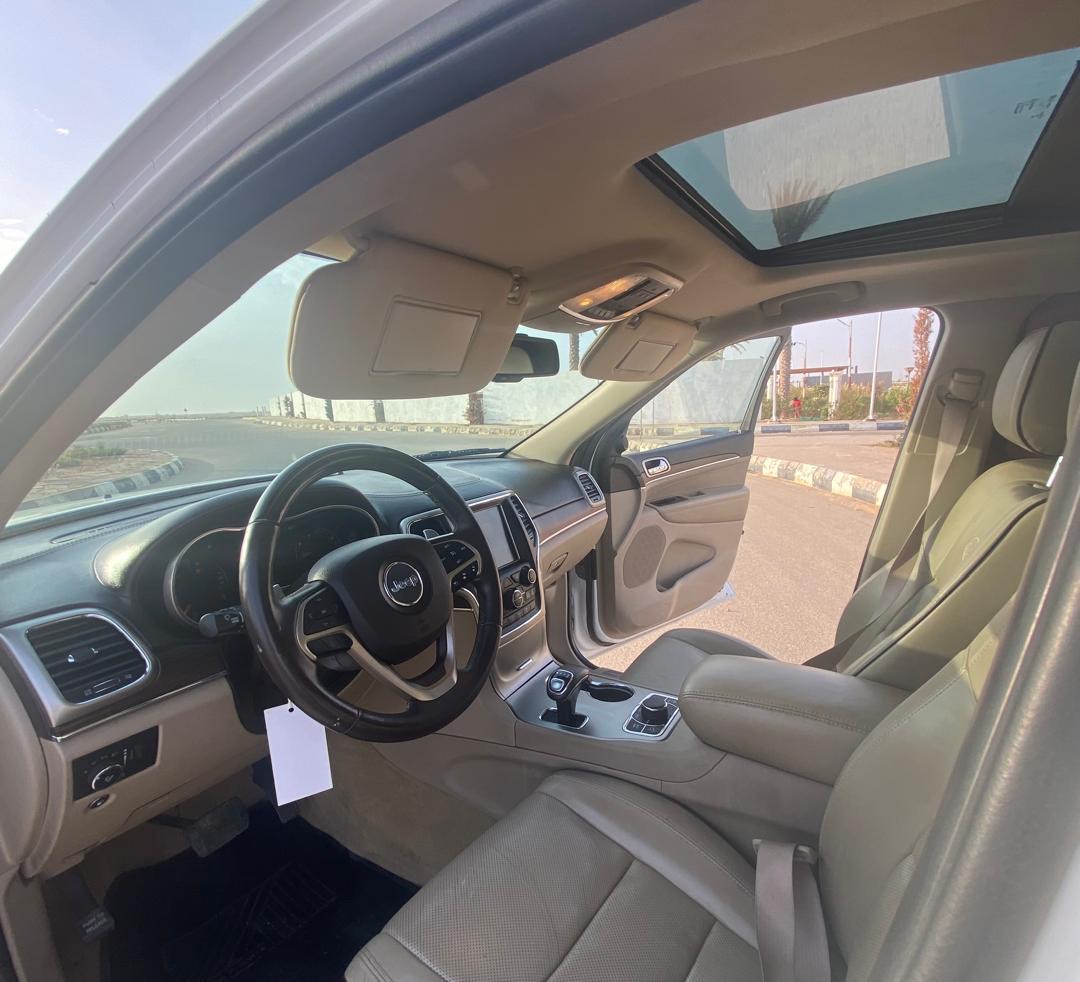 Jeep grand cherikee full options