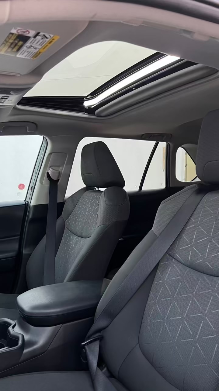 Toyota Rav4 hybrid XLE