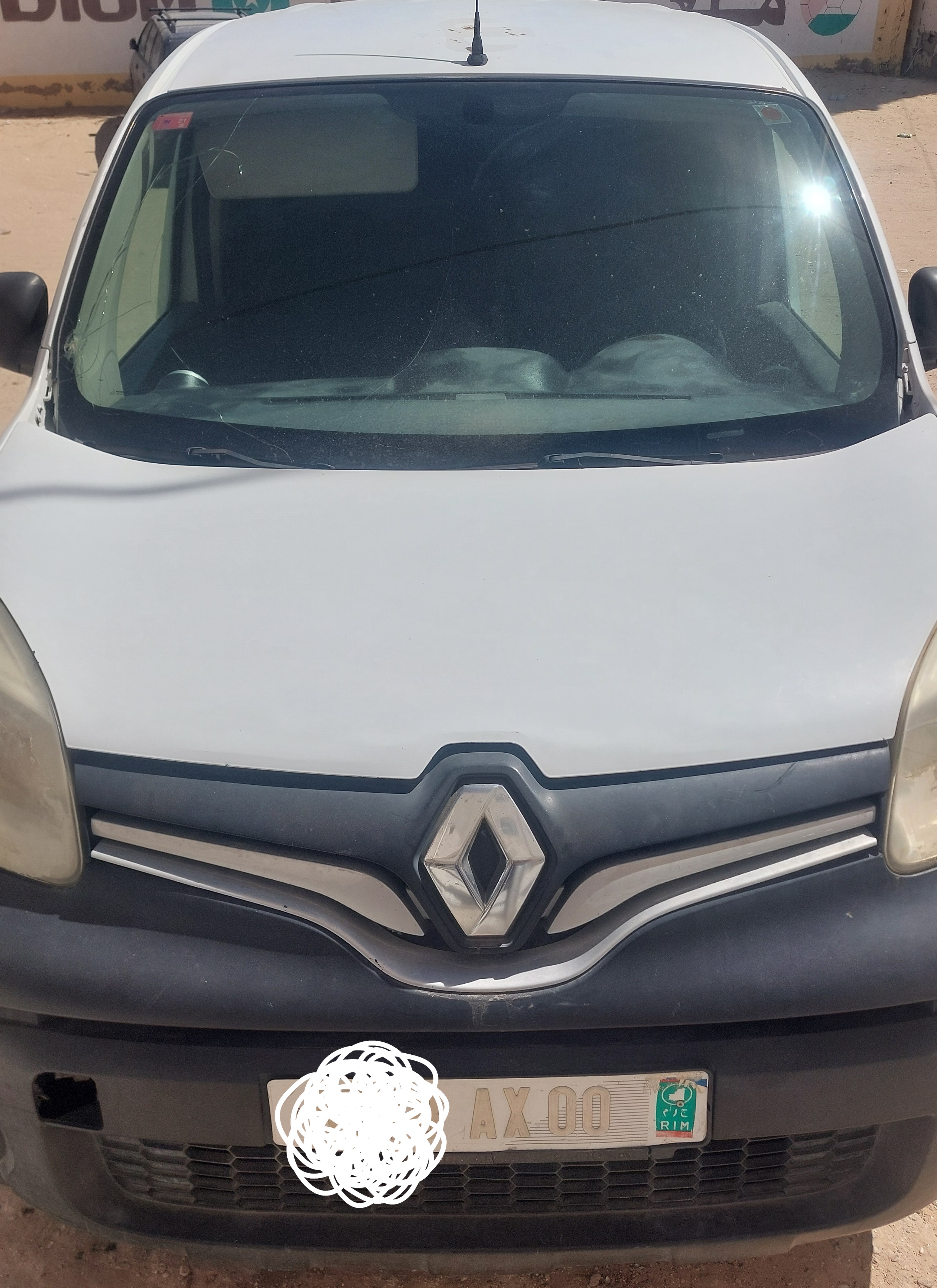 رينو كانجو 2015