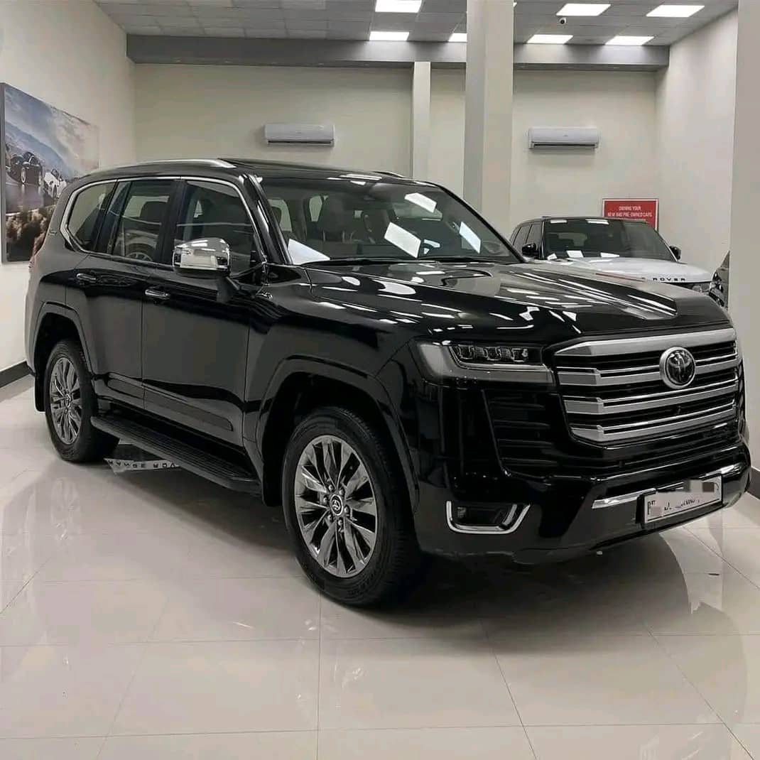 V6 من نوع VXR  2024