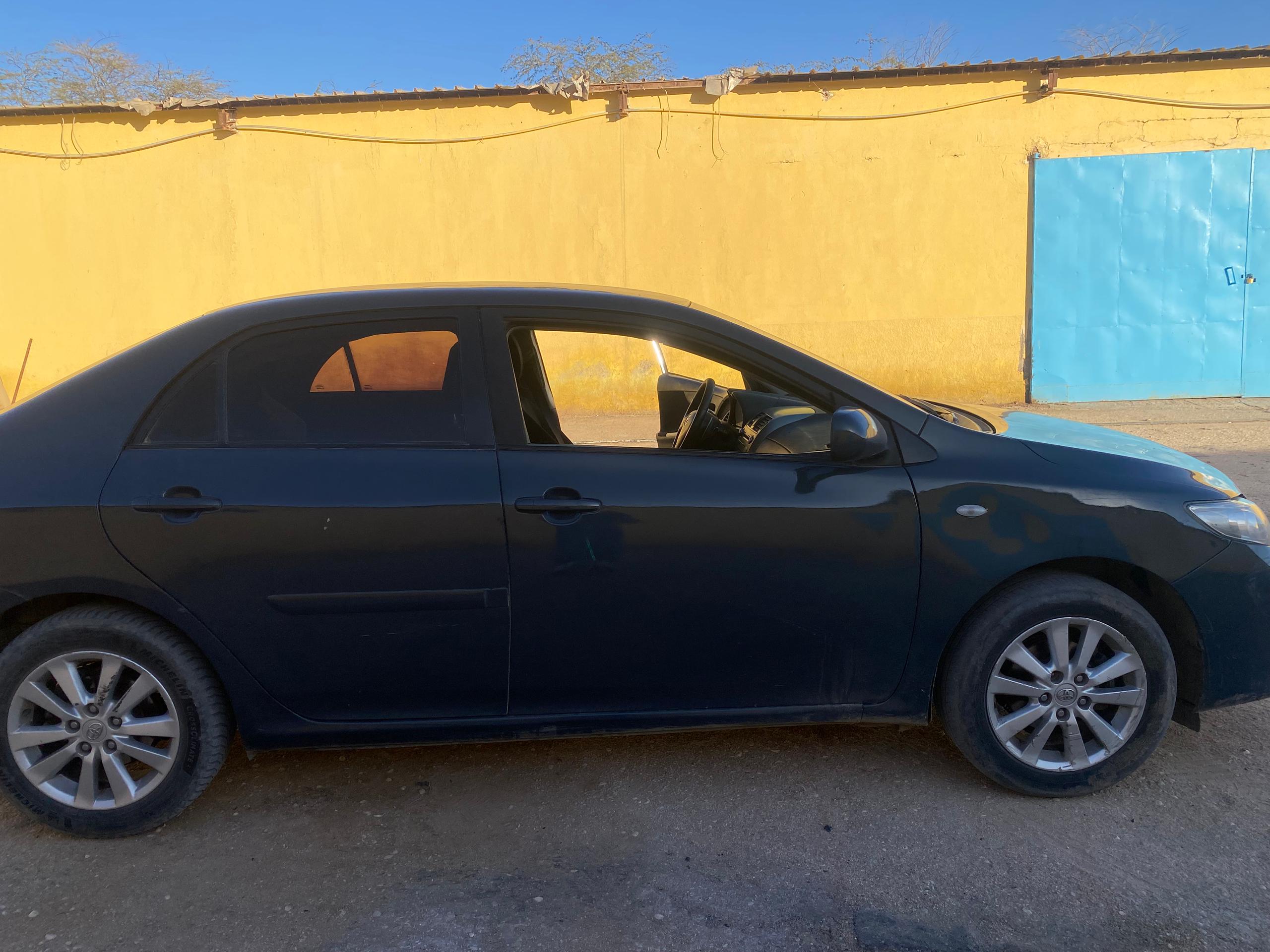 سيارة كورولا 2008 نظيفة مكينة اسغيرة