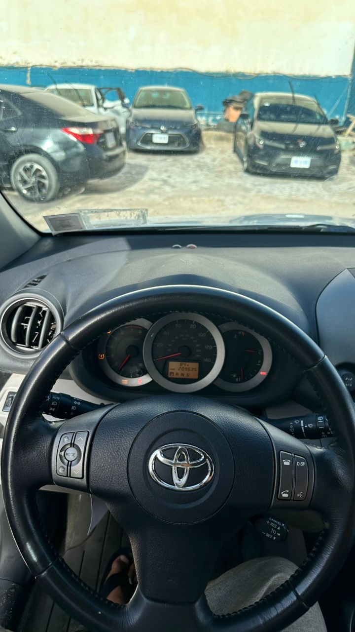 RV4 2011 مافت اورقمت فول