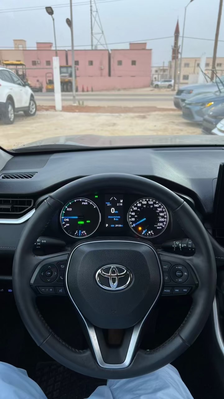 Toyota Rav4 hybrid XLE
