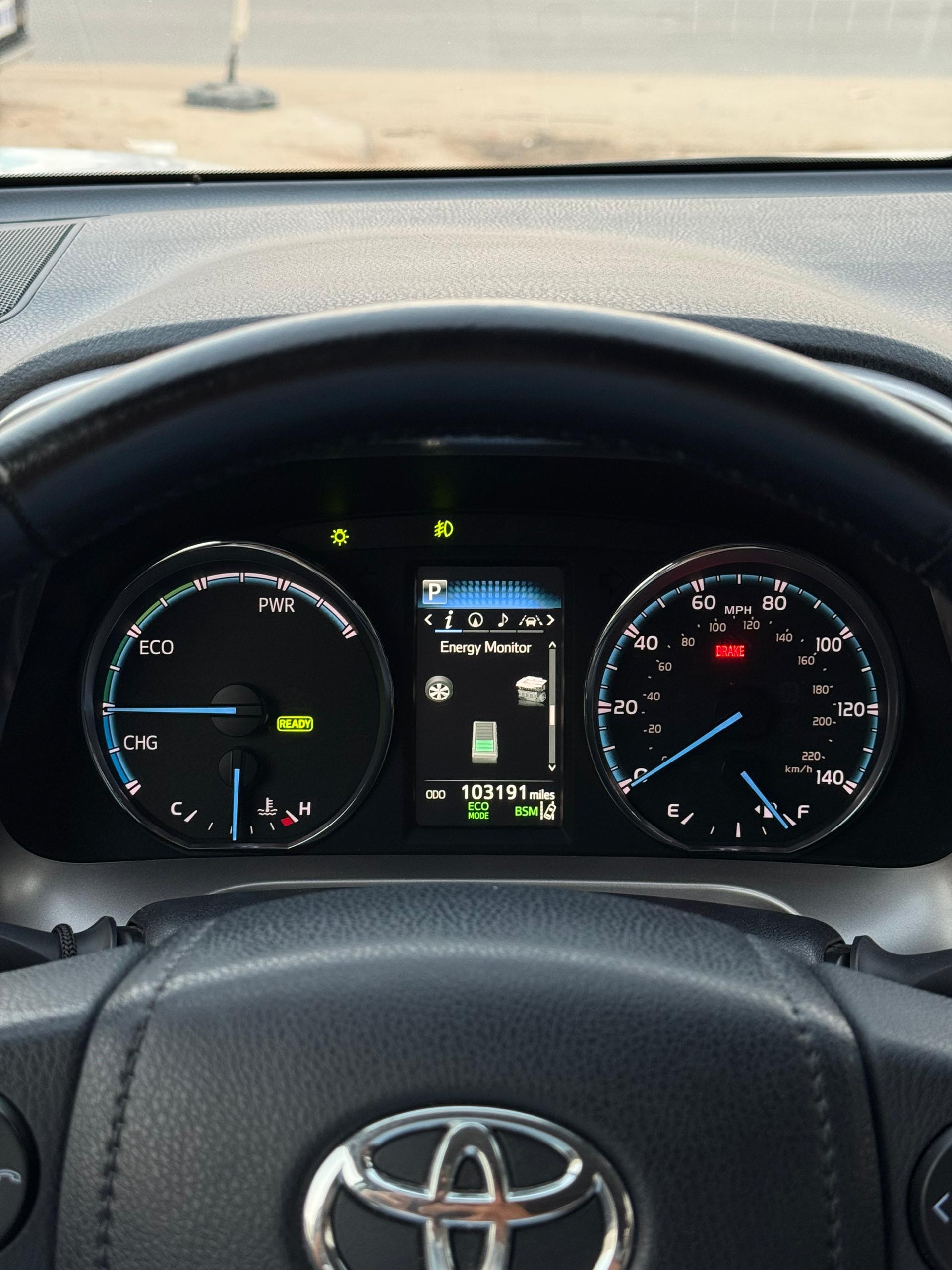 🚗 À VENDRE – Toyota RAV4 2018 Hybrid XLE AWD-i – Full options